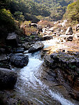 溪水
