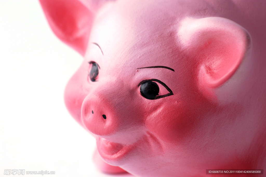 可爱小猪存钱罐