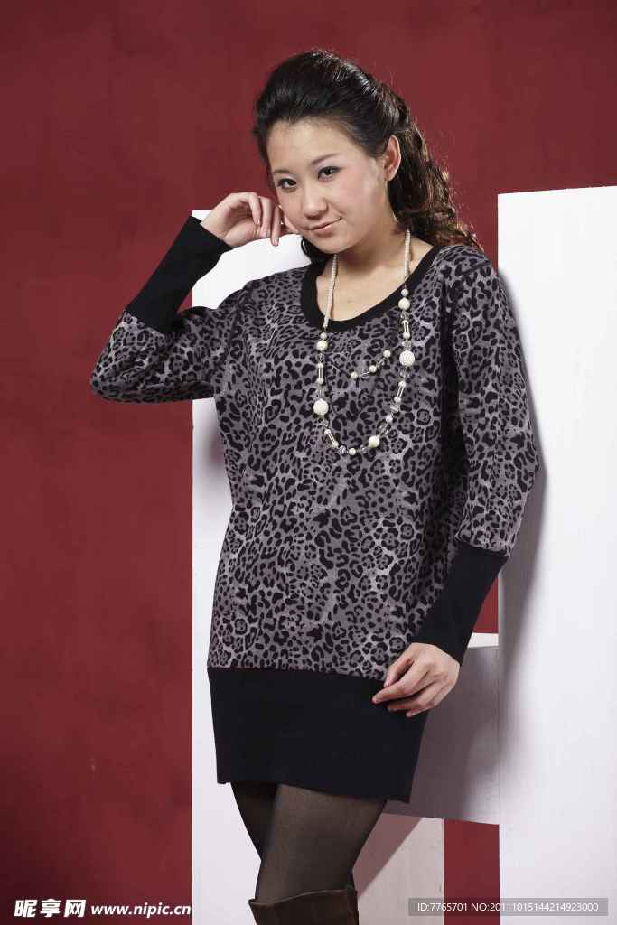 美女