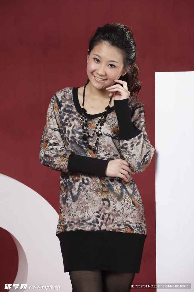 美女