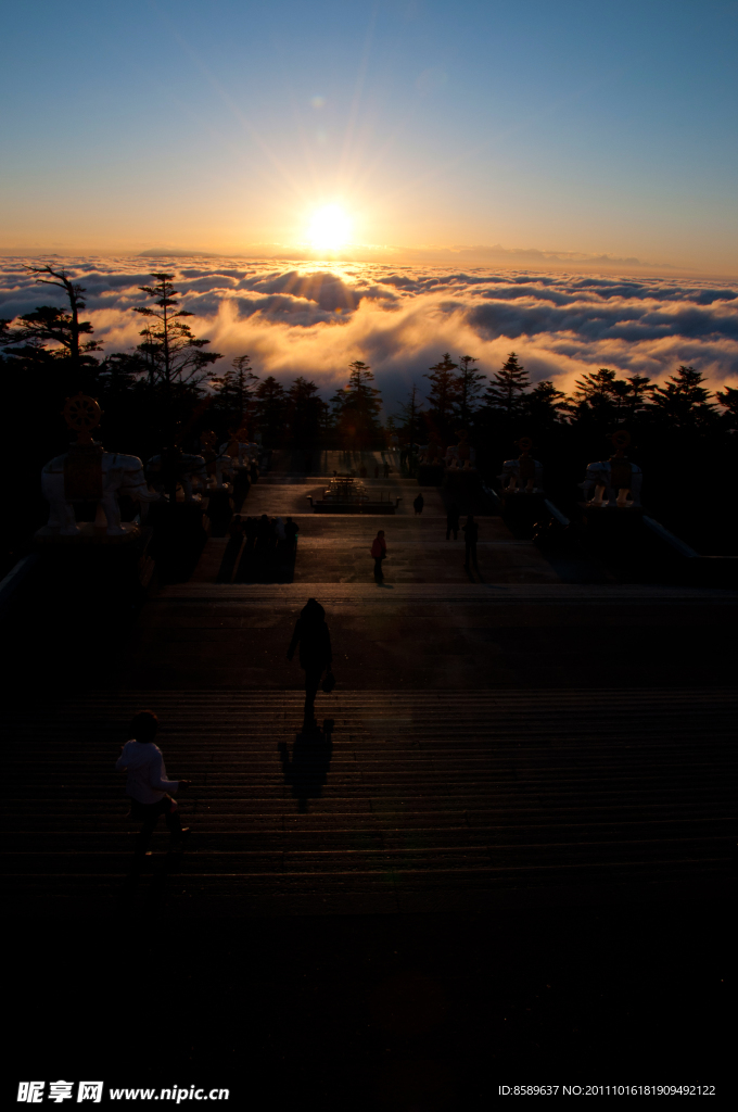 峨眉山 金顶 夕阳