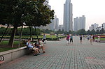 上海市中心街头照片