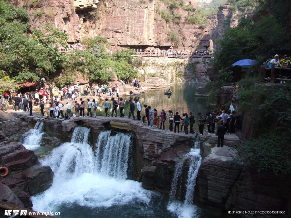 世界地址公园云台山红石峡