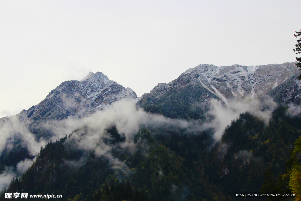 雪山