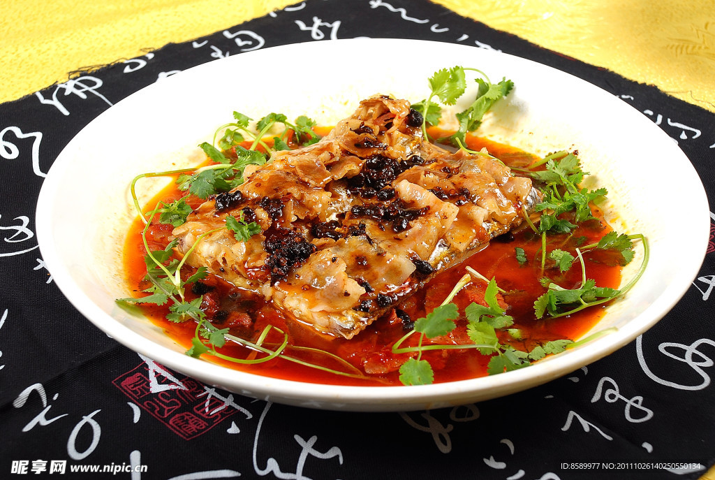 腊肉蒸带鱼