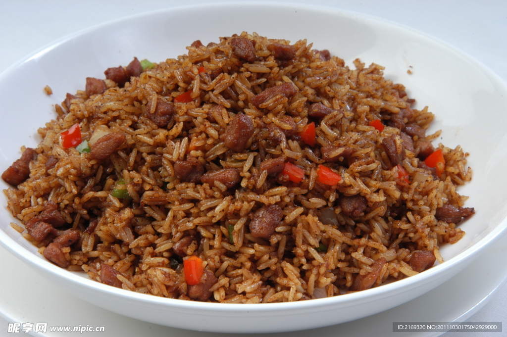 黑椒牛肉炒饭
