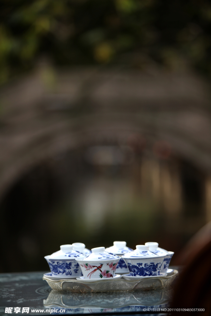 青花瓷杯