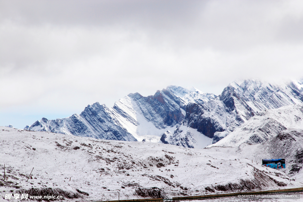 雪山