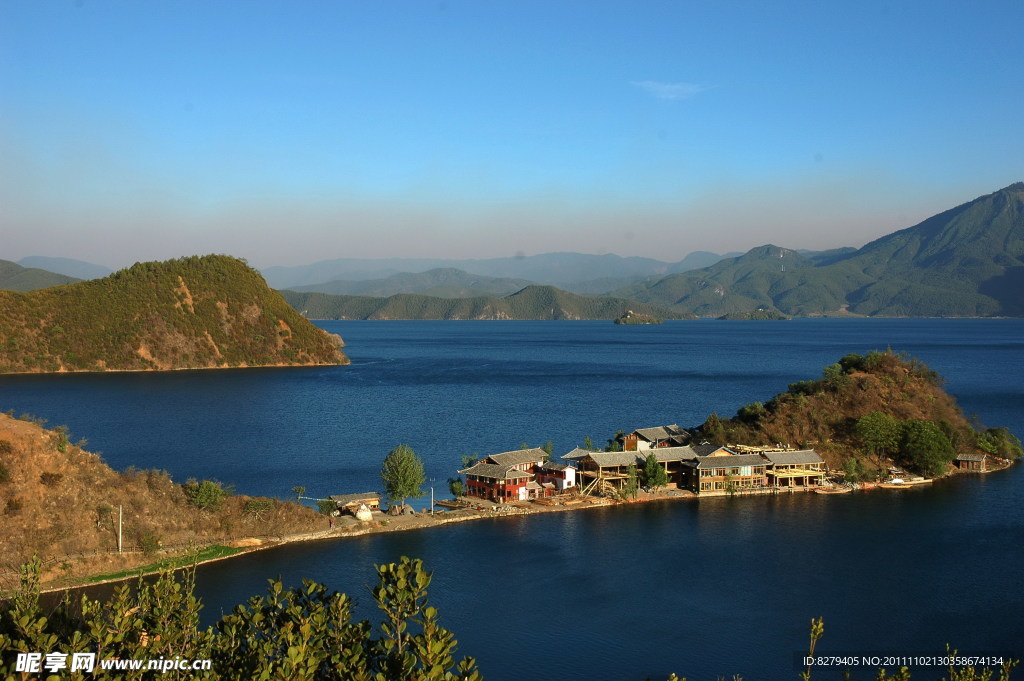 泸沽湖