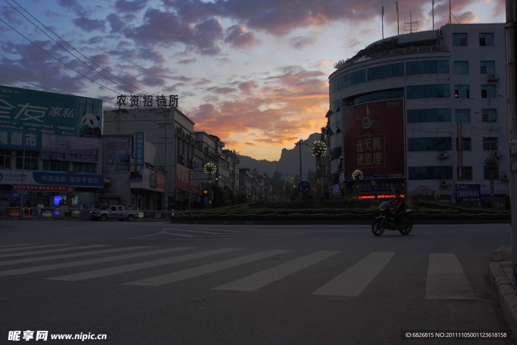 小城一景