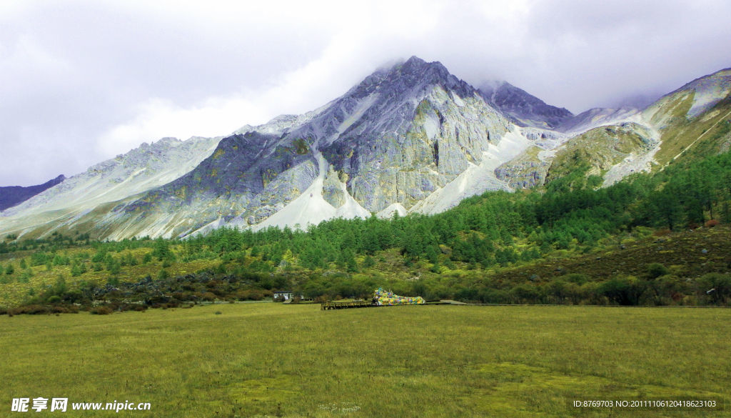 亚丁风景
