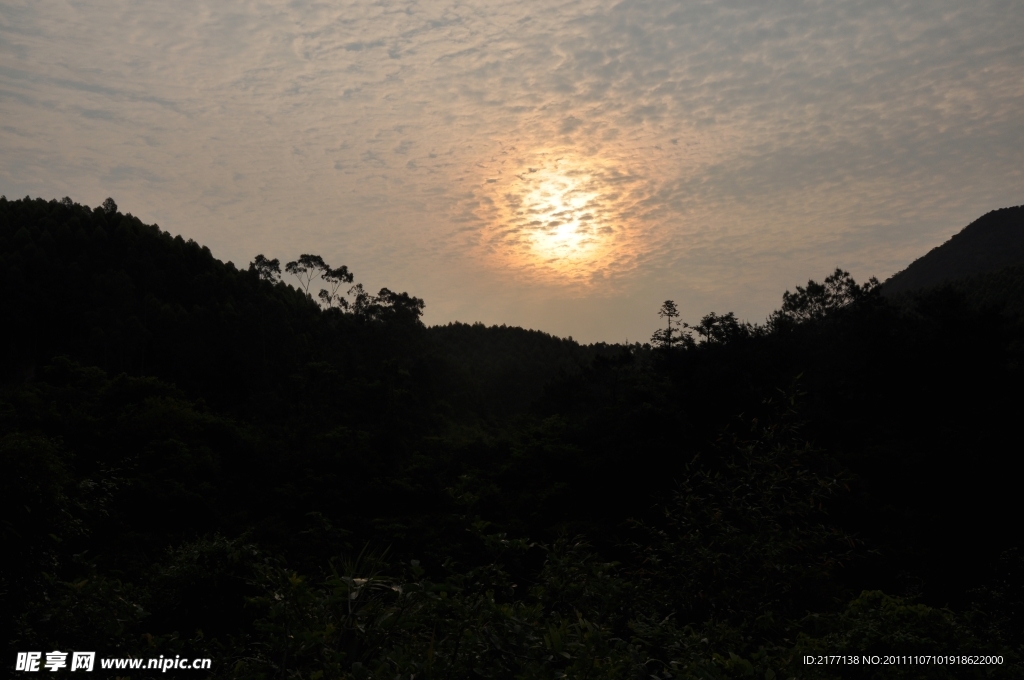 夕阳晚照