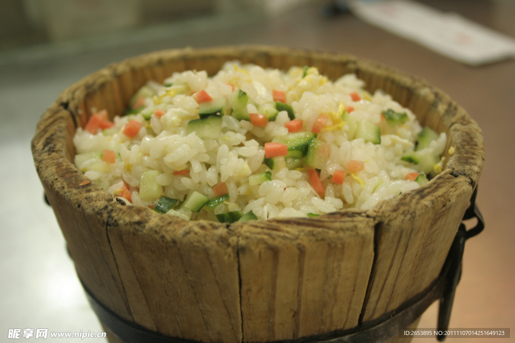 什锦木桶炒饭