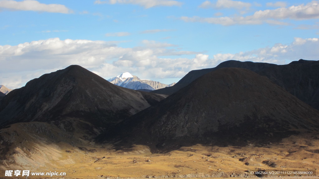 米拉山风景