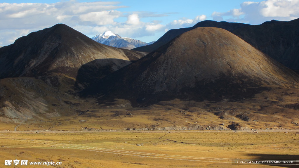 米拉山口风景