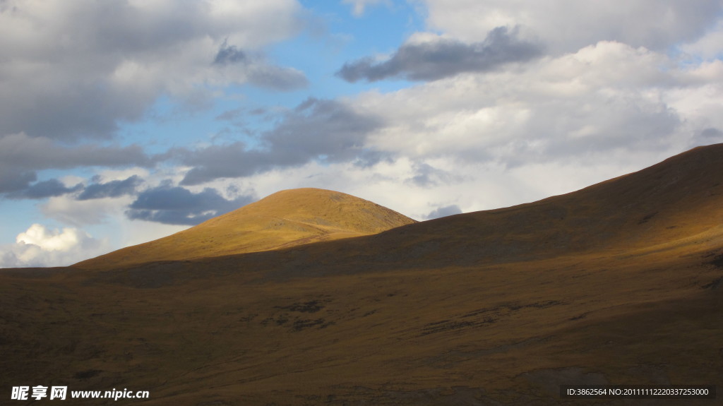 米拉山风景