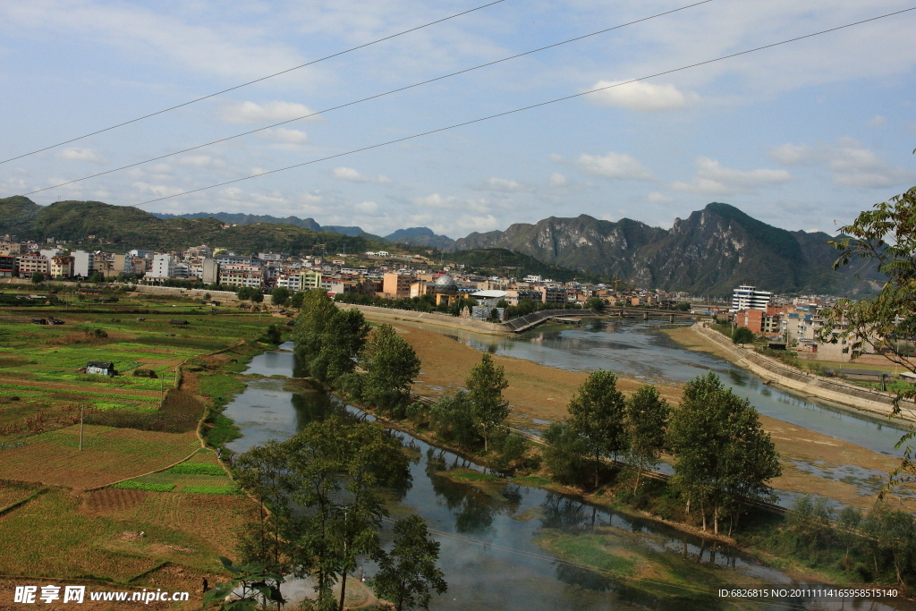 小城一景