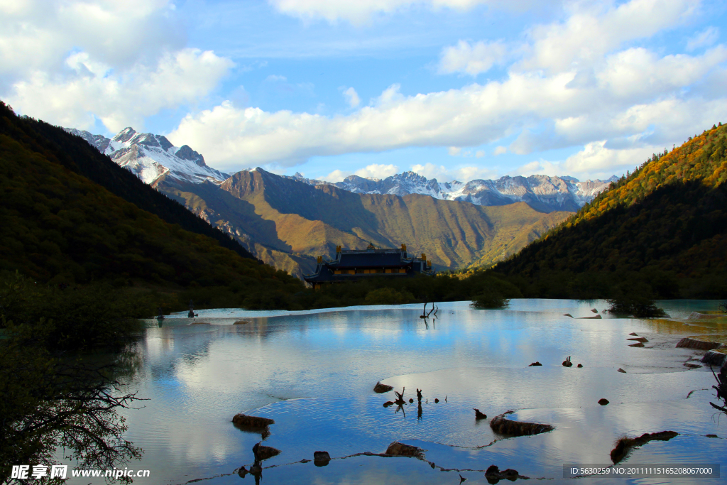 黄龙风景 五彩池