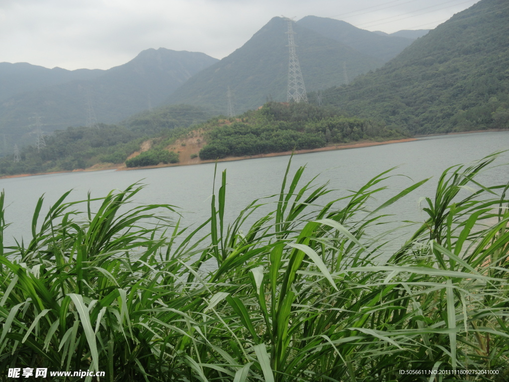 水库边风景