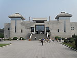 陈列厅大门