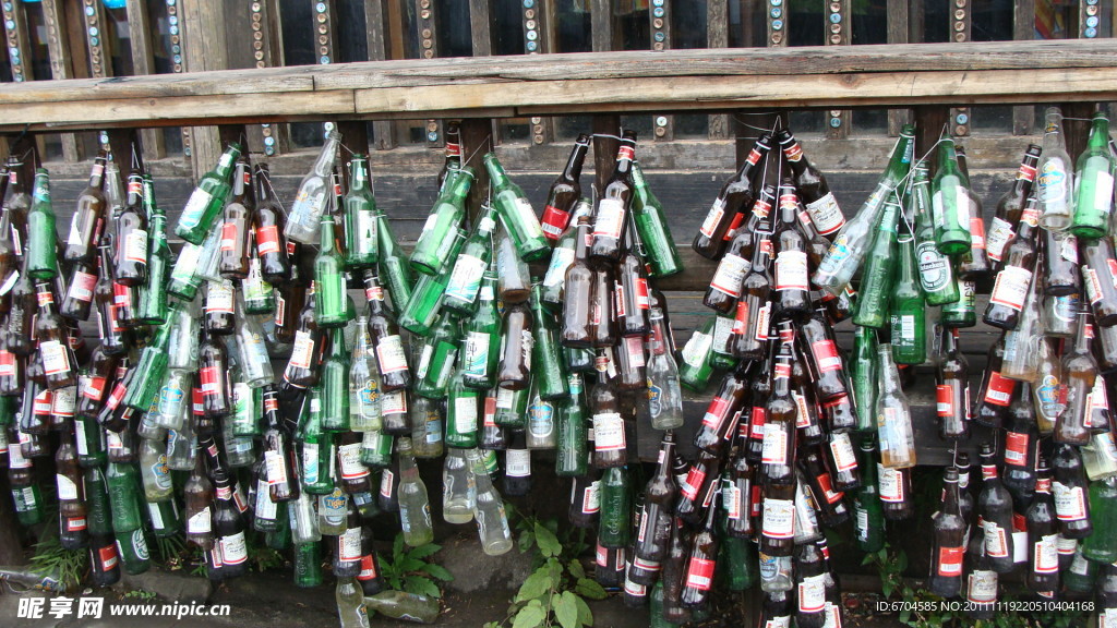 酒吧酒瓶