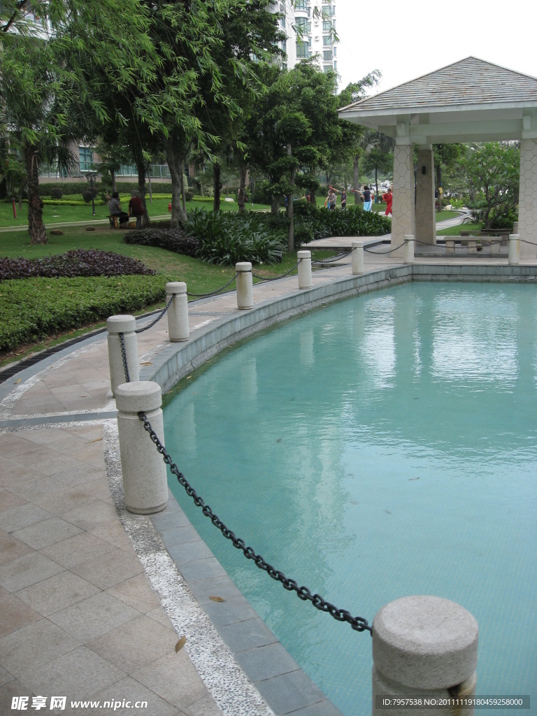 水池