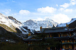 黄龙风景 雪山 寺庙