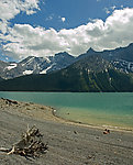 美丽高原淡水湖风景