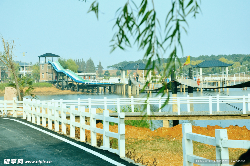 天紫湖风景