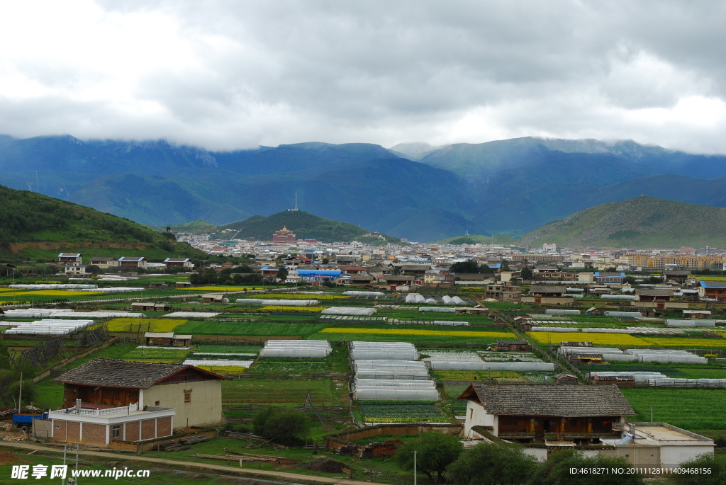 香格里拉县城