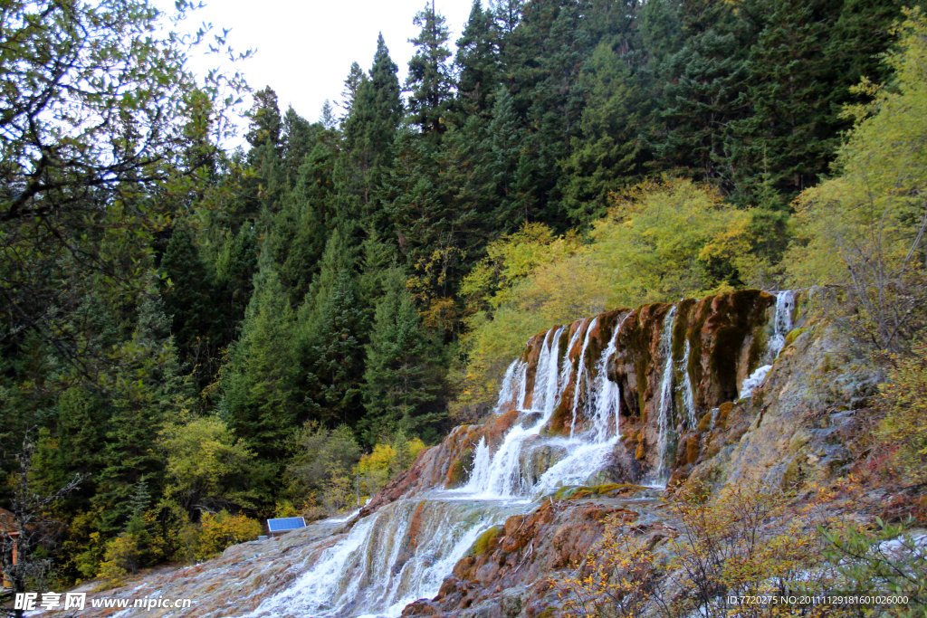 黄龙山水