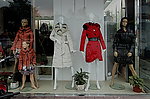 女冬装展窗