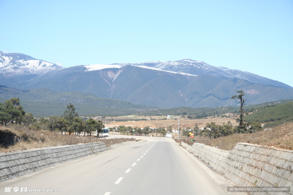 雪山