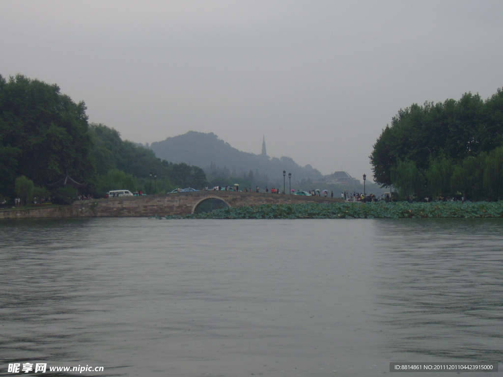 孤山 远景