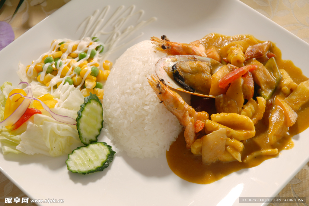 咖哩海鲜饭