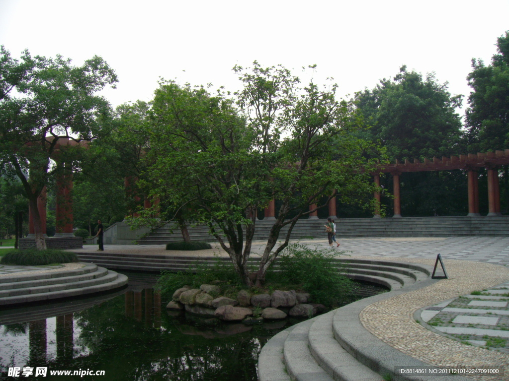 学士公园 广场