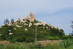 石头山