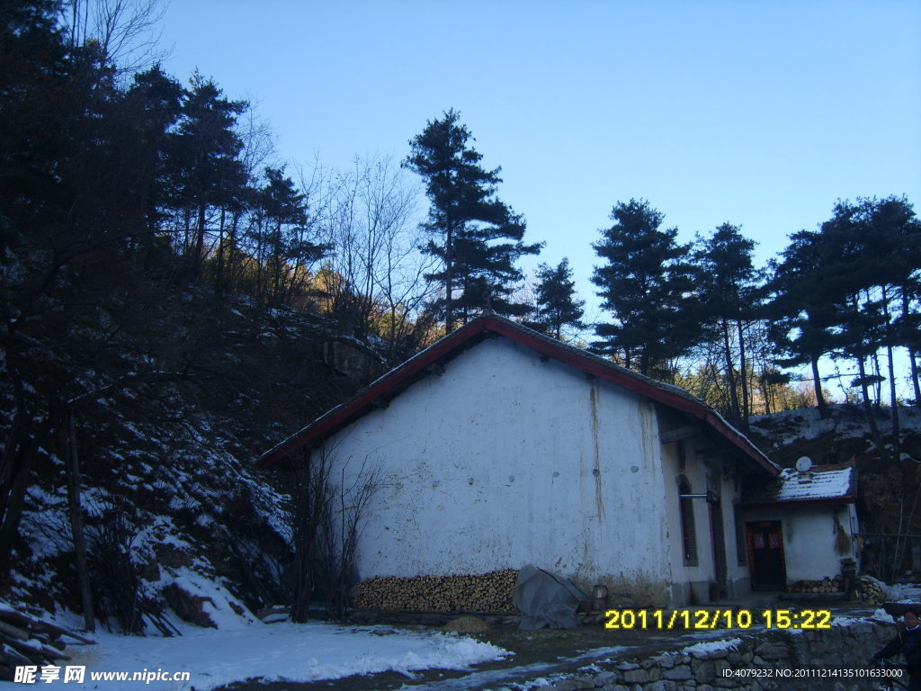 秦岭初雪