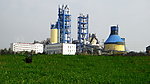 原野里的工厂