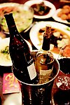 冰镇的葡萄酒和香槟