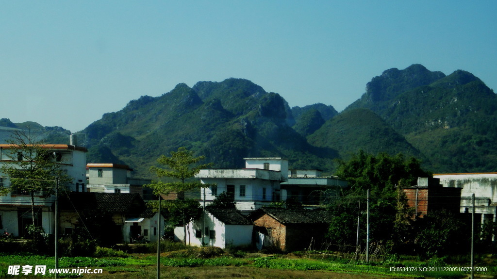 山前的村子
