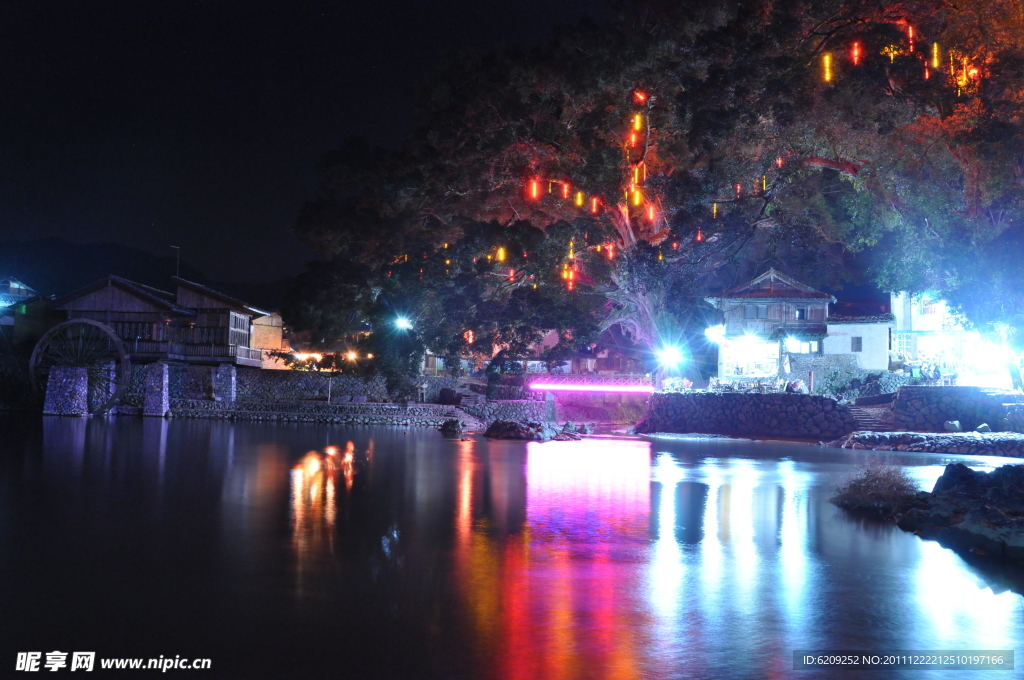 云水谣夜景