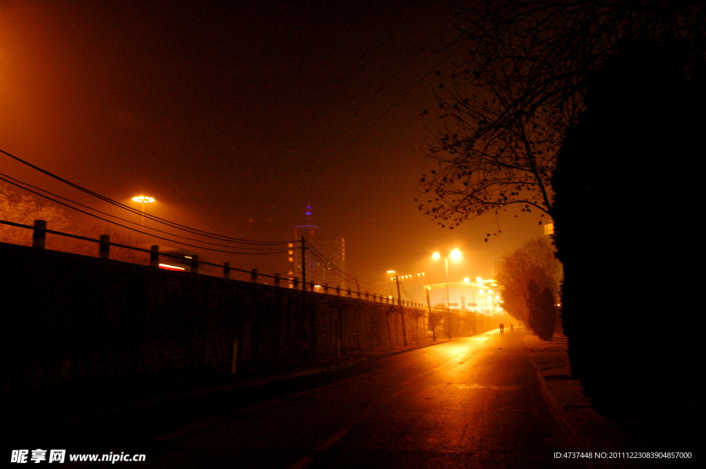 郑州市花园路北环路夜景