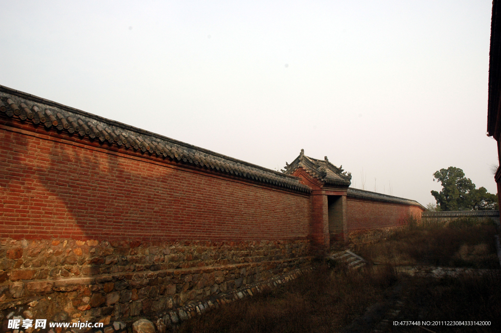 登封中岳庙后院