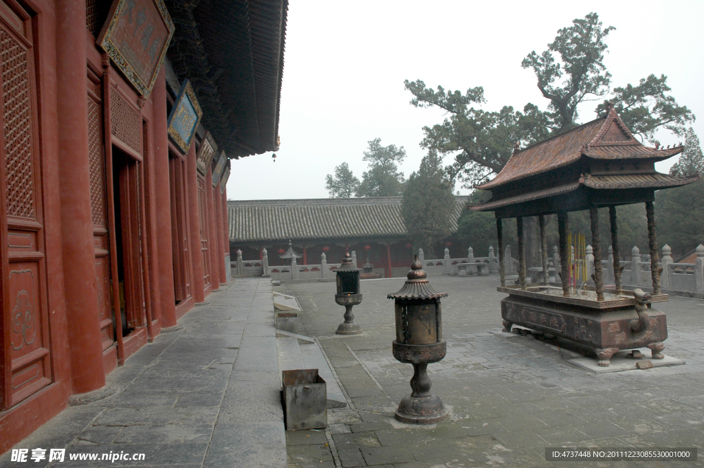 登封中岳庙峻极殿