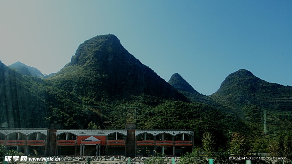 山区建设