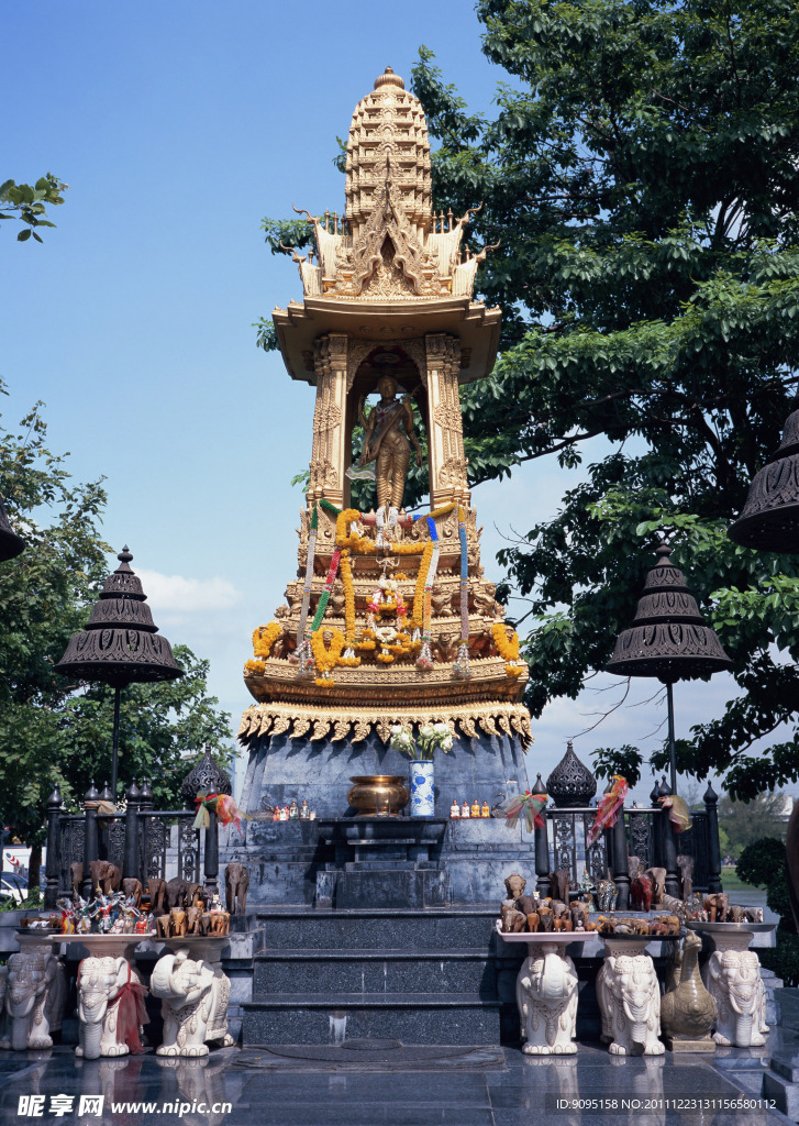 铁塔 铜像 风景