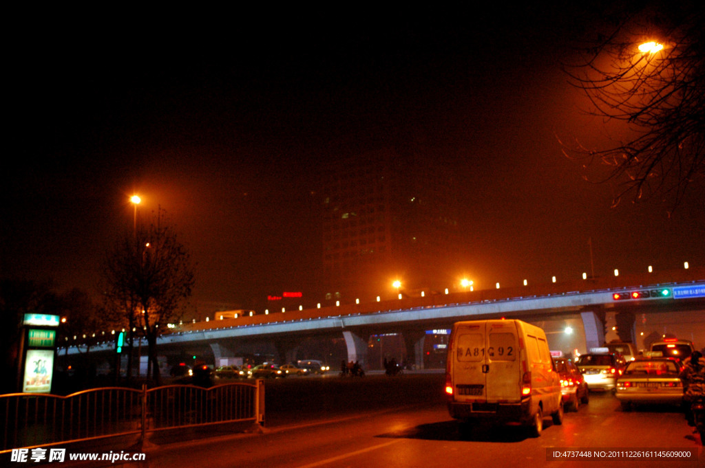 郑州市东风路北环路立交桥夜景