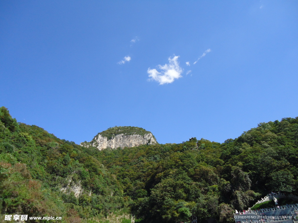 云台山 朱荑峰