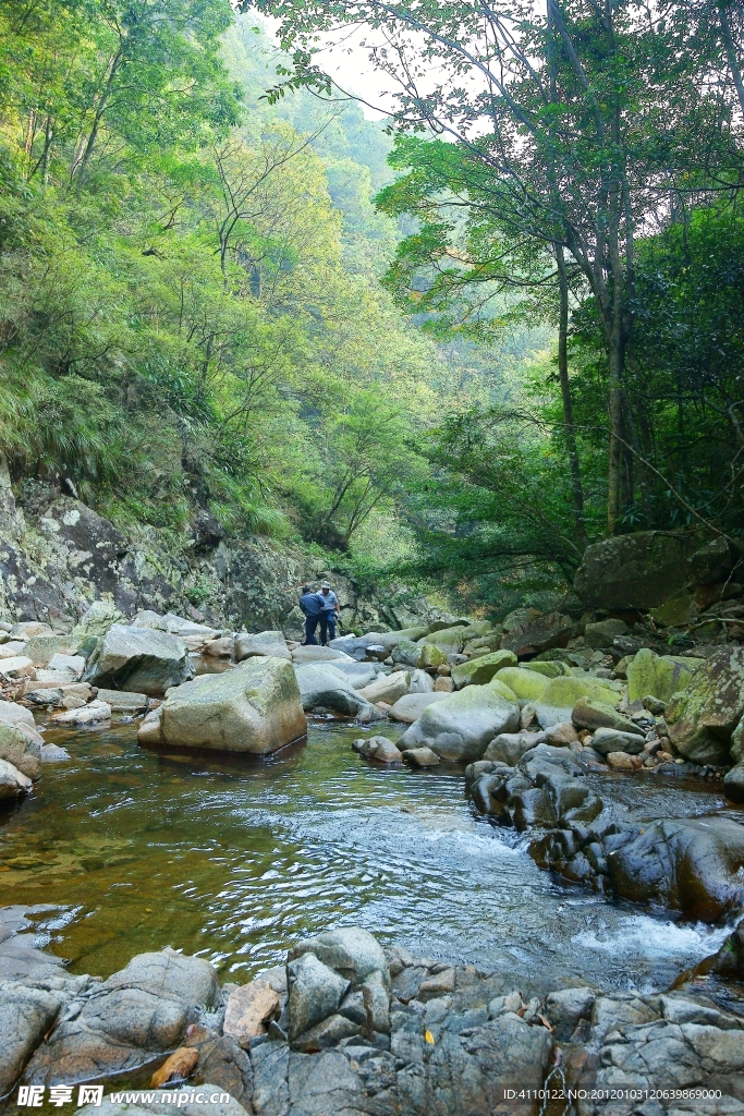 黄岗山大峡谷